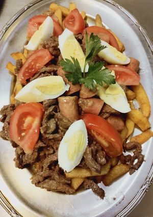 Una foto de Pique lo macho (comida Boliviana)