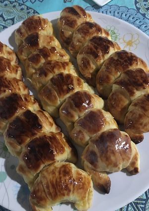 Una foto de Medialunas de Manteca ! 🥐🇦🇷