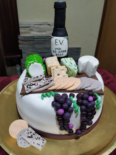 Una foto de Torta de cumpleaños 🎂 🎈