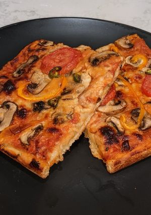 A picture of Pizza!.