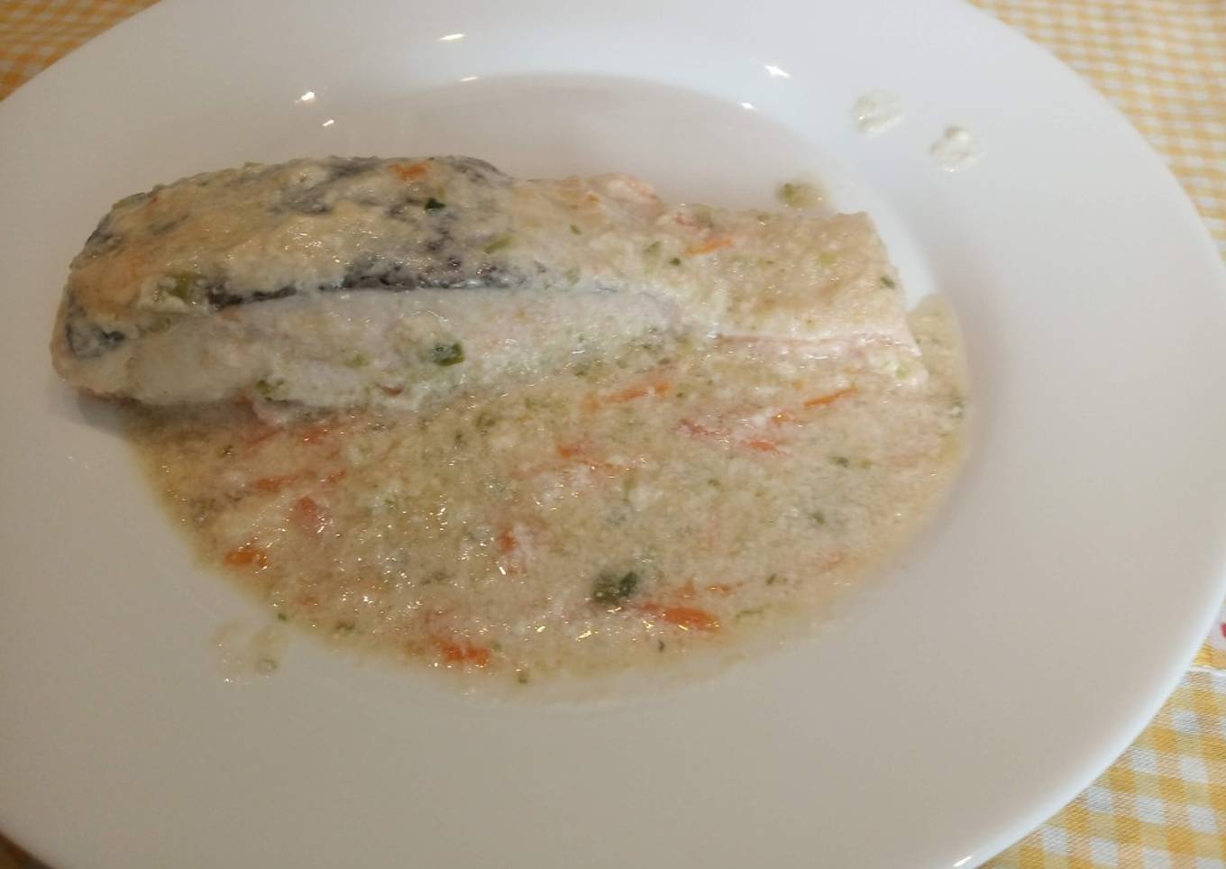 Salmón con verduritas al horno