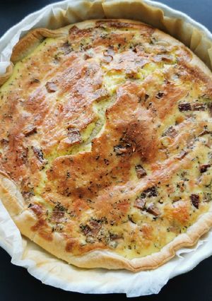 Une photo de Quiche Lorraine au tofu fumé