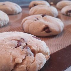 A picture of Chocolate Chip Cookies.