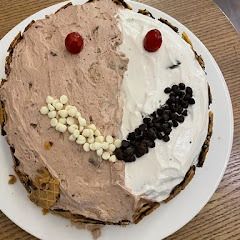 A picture of Two in one cake.