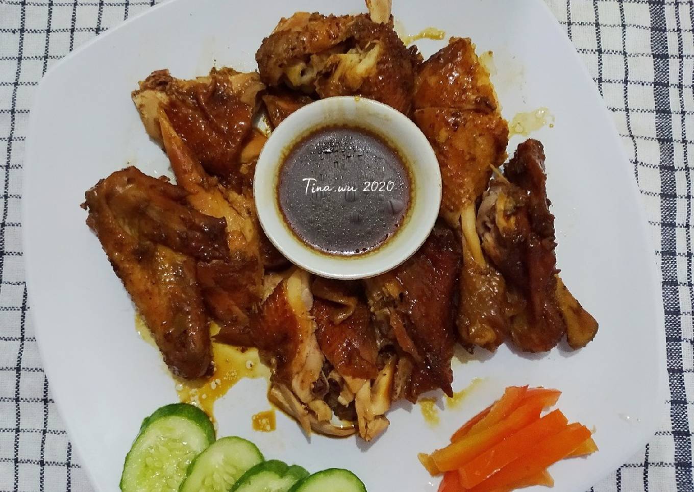Cantonese soy Sauce chicken rice cooker