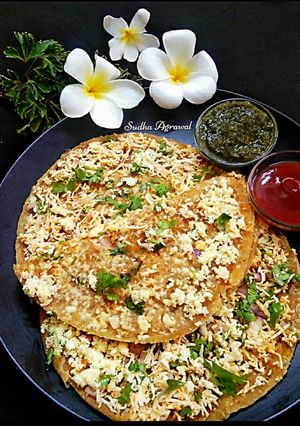 पनीर पराठा (Paneer Paratha recipe in Hindi) रेसिपी मुख्य फोटो