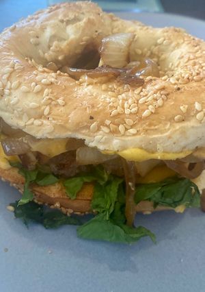 A picture of Breakfast sandwich.