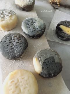 Foto resep Snow skin moon cake dengan pewarna alami klaras/daun pisang kering