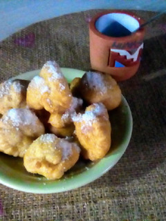 Una foto de Buñuelos dulces de harina especial ♡ (ʃƪ^3^)