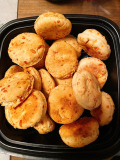 Una foto de Scones de queso