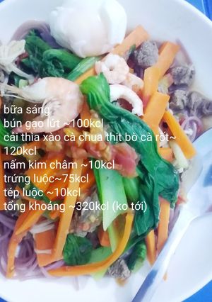 Hình của món Bún gạo lứt trộn 🥦🥕🥒🍄(eat clean).