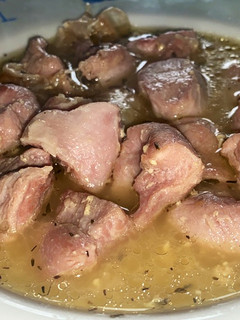 Una foto de Pavo con caldo de pollo