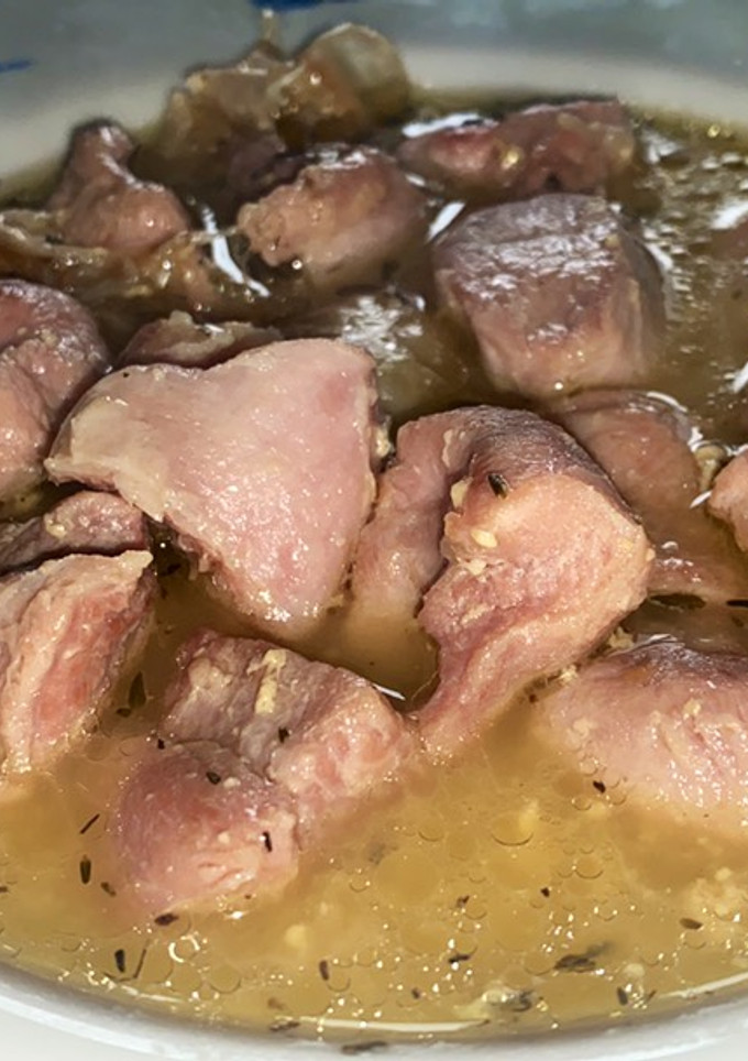 Una foto de Pavo con caldo de pollo