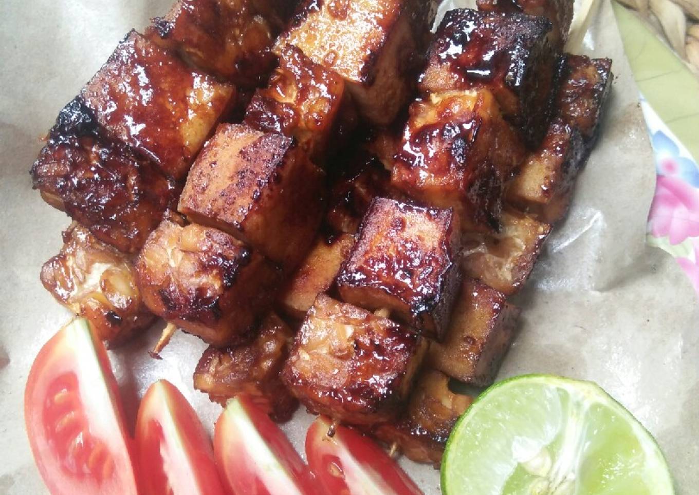 Sate Tempe dan Tahu Bakar Teflon