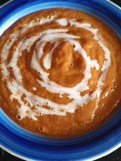 Una foto de Sopa de tomates (más rica que lo que se ve en la foto!)