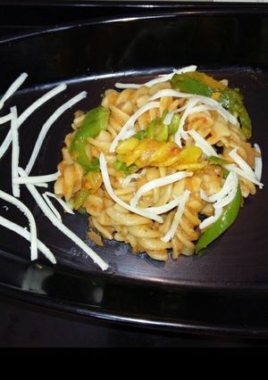 A picture of Tricolor Pasta.