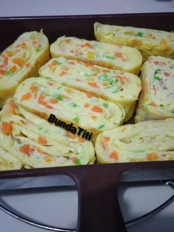 Langkah Mudah untuk Membikin Resep 712.Tamagoyaki /Telur Dadar Jepang yang Sempurna Anti Ribet, Uenak Banget