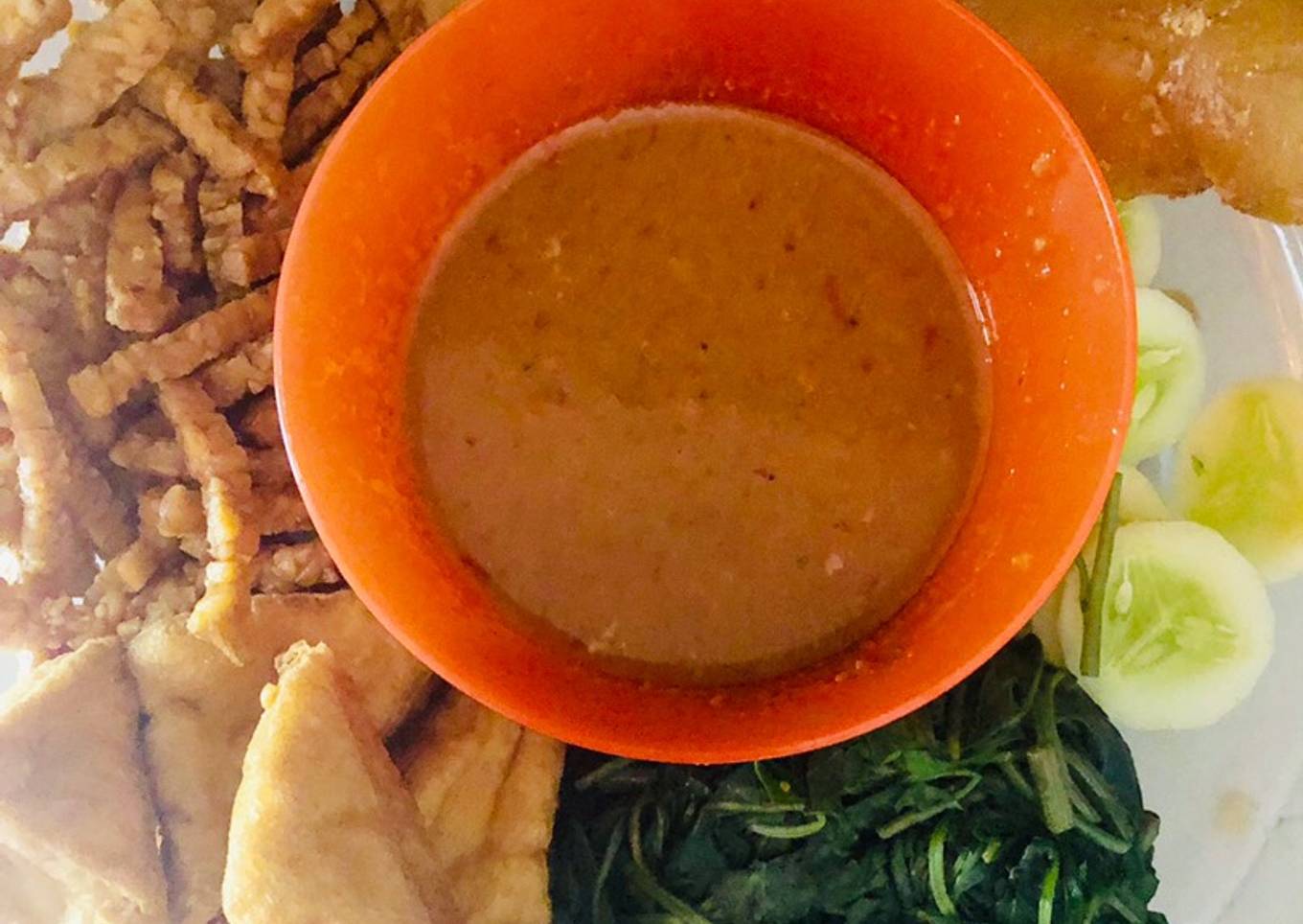 Rujak Cingur Petis Udang