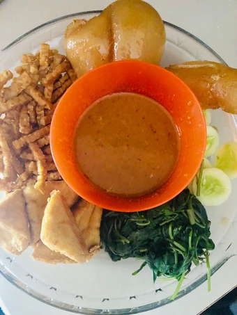 Cara Mudah Menyiapkan Resep Rujak Cingur Petis Udang yang Sempurna Anti Ribet, Lezat Sekali