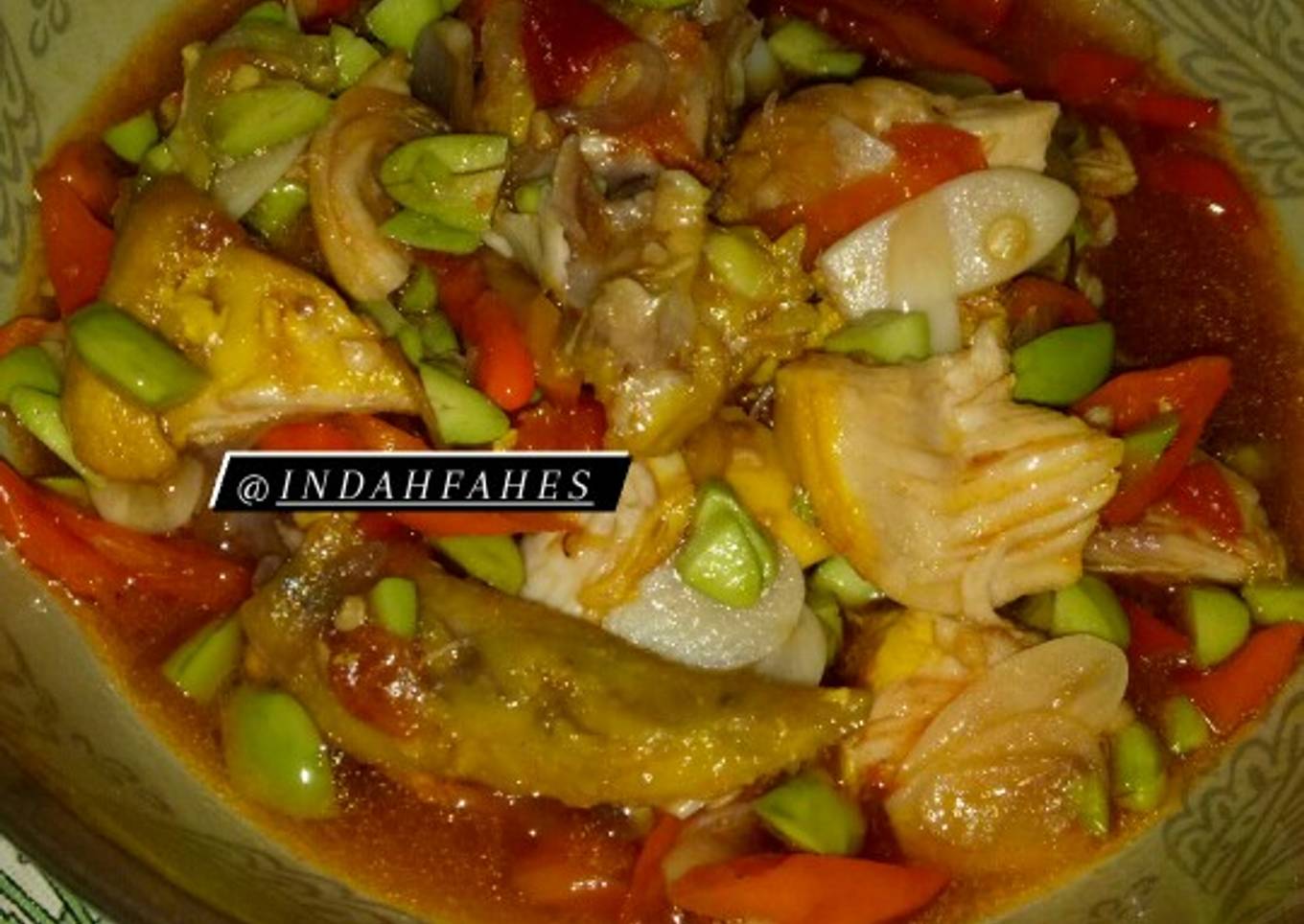 Ayam Pedas Manis Gurih