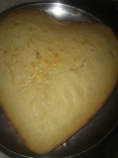 वनीला केक (vanilla cake recipe in hindi) रेसिपी मुख्य फोटो