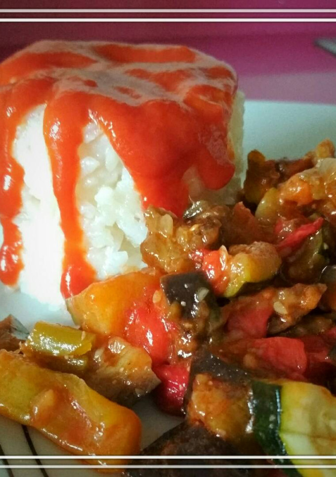 Una foto de Arroz blanco con verduras