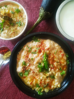 दही बैंगन का भरता (dahi baingan ka bharta recipe in Hindi) रेसिपी मुख्य फोटो
