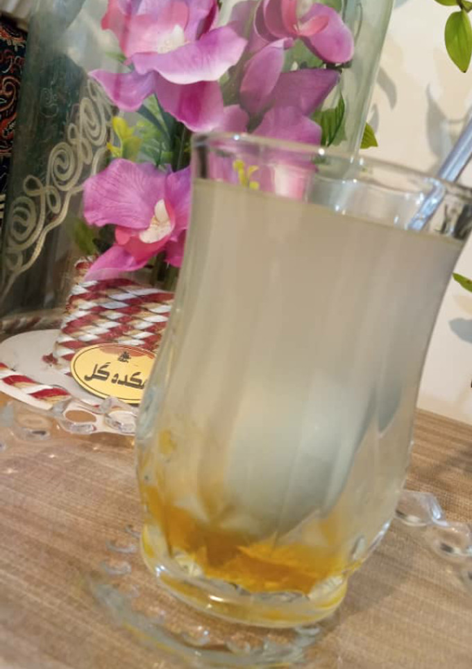 عکسی از دستور شربت لیمو عسل🍋🍯