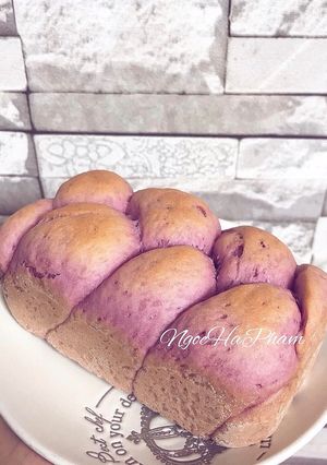 Hình của món Bánh mì khoai lang tím(Purple Sweet Potato Bread).