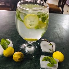 A picture of Mint and lime drink.