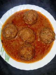 চিকেন কোপ্তা কারি(Chicken Kopta Curry recipe in Bengali) রেসিপির প্রধান ছবি