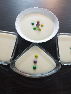 عکسی از دستور فرنی با آرد برنج و نارگیل