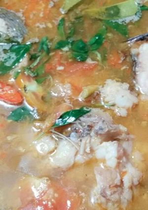 Foto resep Ikan sulir kuah kuning ala sriknara