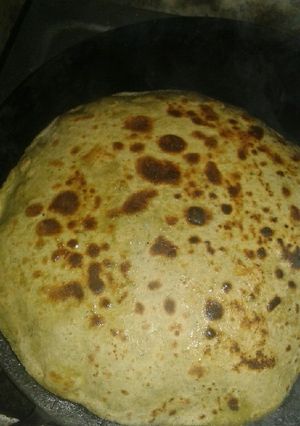 A picture of Palak paratha.