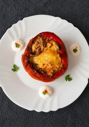 Moussaka ihlette töltött kaliforniai paprika keto, GM recept fotója