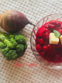 ચિકપી એન્ડ બીટ રૂટ સલાડ (Cheekpee & Beetroot Recipe In Gujarati) રેસીપી મુખ્ય ફોટો