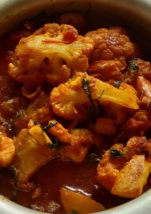 চিংড়ি ফুলকপির সবজি (chingri cauliflower sabji Recipe in Bengali) রেসিপির প্রধান ছবি