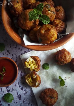 চিকেন ভেজী মীট বলস্(chicken veggie meatballs recipe in Bengali) রেসিপির প্রধান ছবি