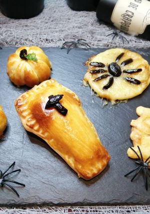 Une photo de ⚰️Mini Pizza (Halloween)