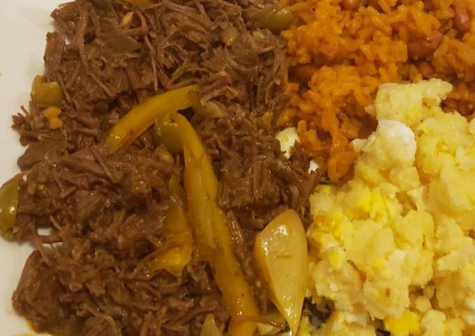 Chef Zee's Ropa Vieja (shredded beef)