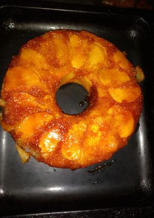 Una foto de Torta de manzana invertida