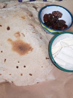 صورة لوصفة خبز صاج او قرصان