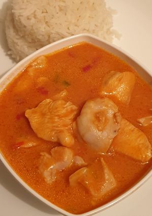 A picture of Creamy Butter Chicken.