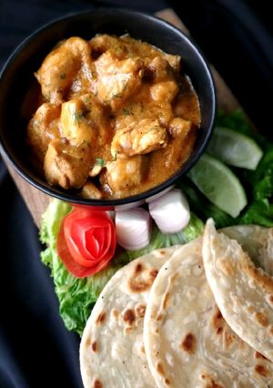 রেশমি চিকেন মশলা কারি। রেসিপির প্রধান ছবি
