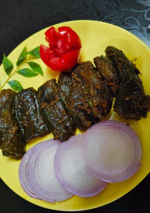 दिलखुश भरवा बैंगन (dilkhush bharwa baingan recipe in Hindi) रेसिपी मुख्य फोटो
