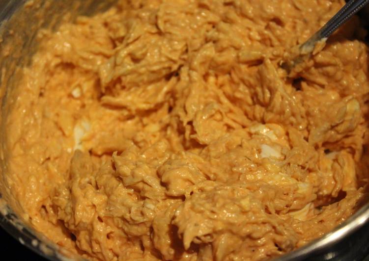 How to Prepare Delicious Buffalo chicken dip