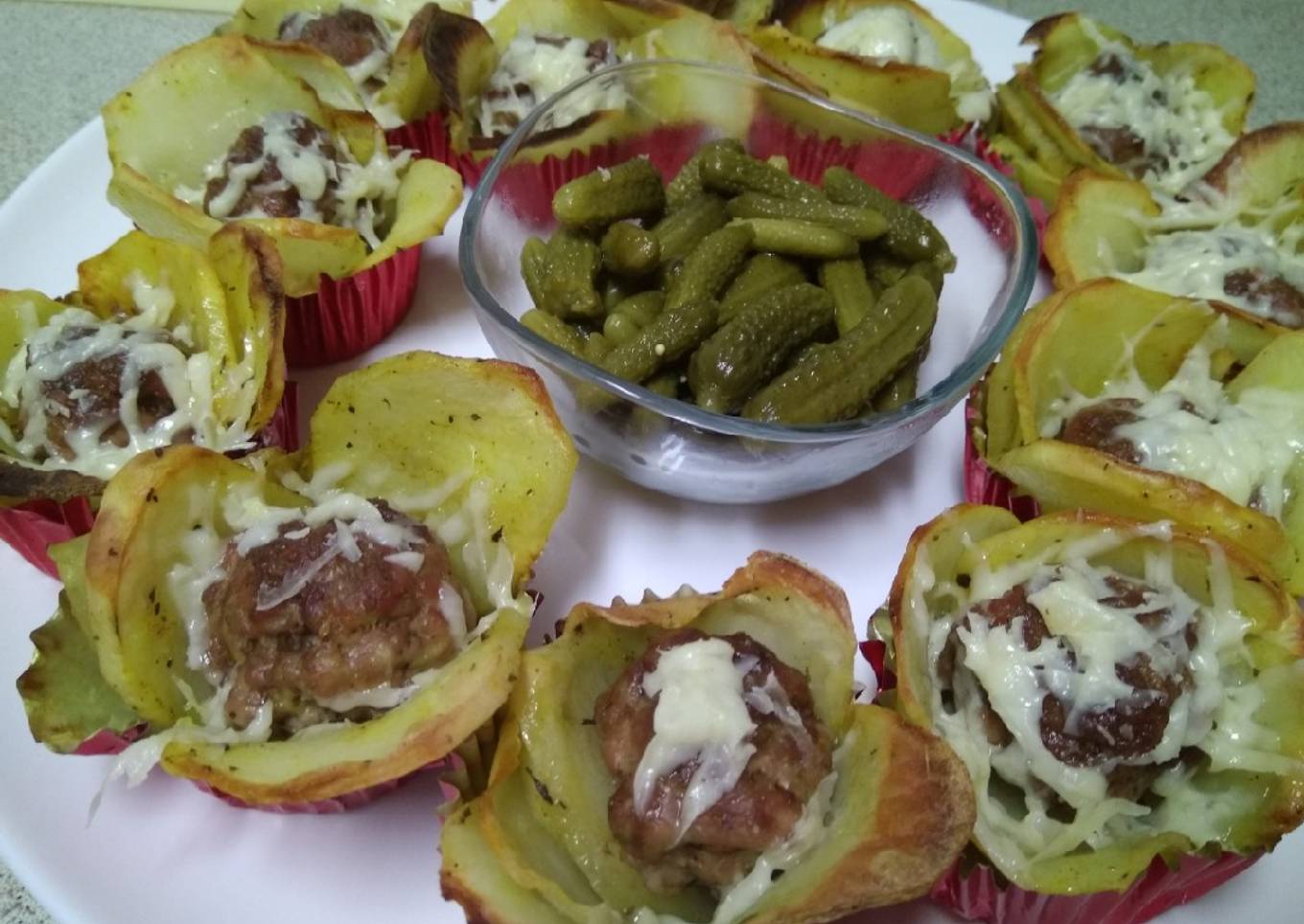 Albóndigas con patatas, en el horno