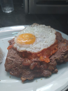 Una foto de Bistec a Caballo
