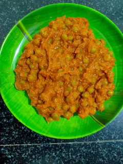 சிம்பிள் பட்டாணி மசாலா (Simple Pattani Masala Recipe in Tamil) செய்முறை முக்கிய புகைப்படம்