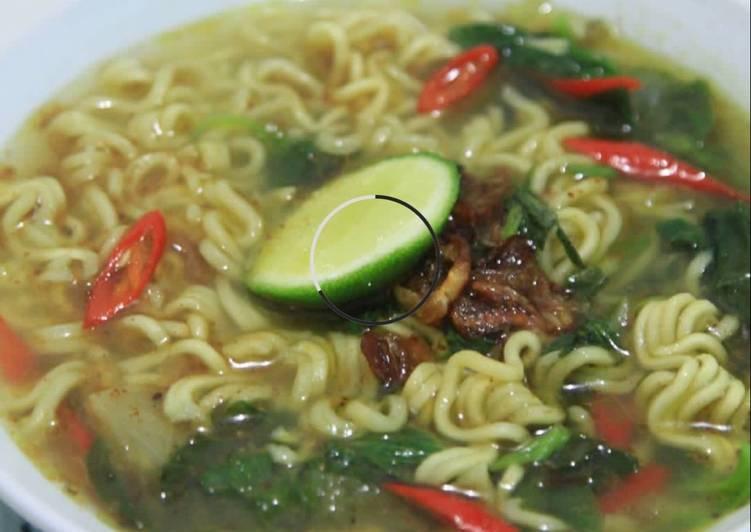 Indomie kari ayam tanpa telur
